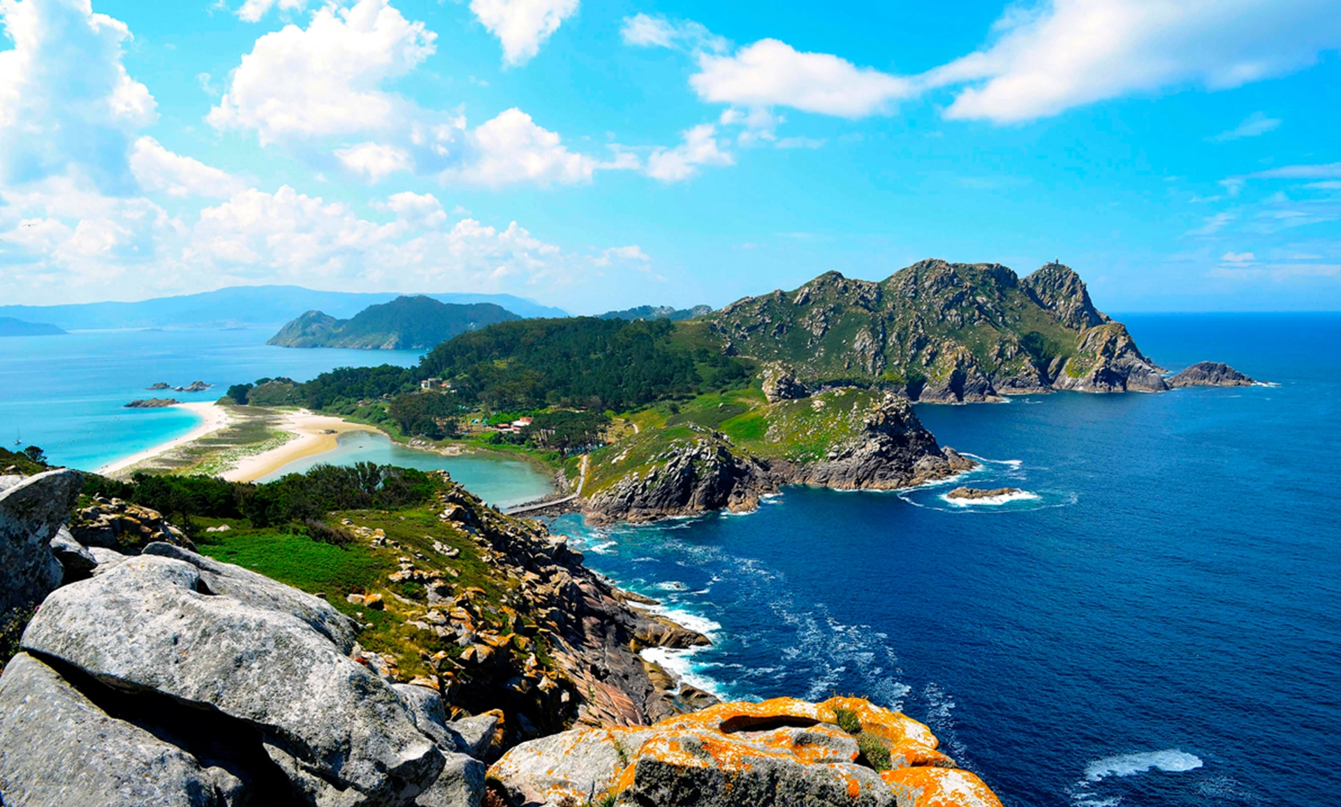 The Canary Islands: Sailing and Adventure All Year Round